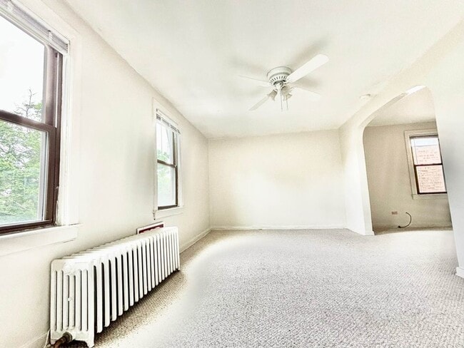 2618 73rd Ave in Elmwood Park, IL - Building Photo - Building Photo