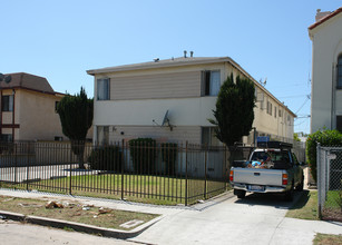 511 N Serrano Ave in Los Angeles, CA - Building Photo - Building Photo