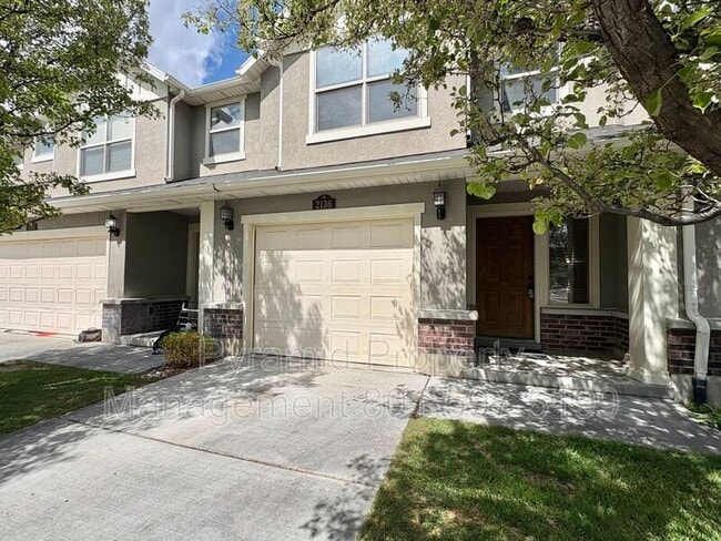 property at 2136 Fernside St