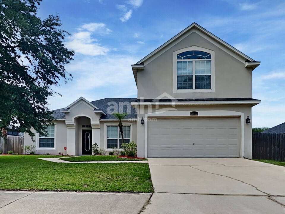 3634 Meadowgreen Ln in Middleburg, FL - Building Photo