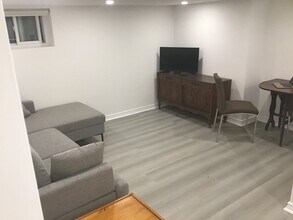 429 Ridelle Av in Toronto, ON - Building Photo - Building Photo