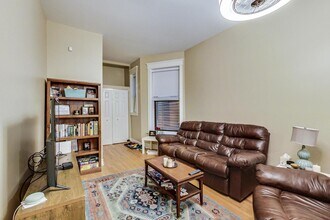 1128 W Armitage Ave in Chicago, IL - Building Photo - Building Photo