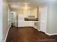 5621 Ezell St in Haltom City, TX - Building Photo - Building Photo