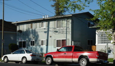 151 N 13th St in San Jose, CA - Foto de edificio - Building Photo