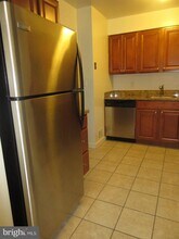 2028 Walnut St in Philadelphia, PA - Building Photo - Building Photo