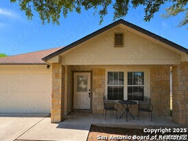 9419 Boatman Pier in Converse, TX - Building Photo