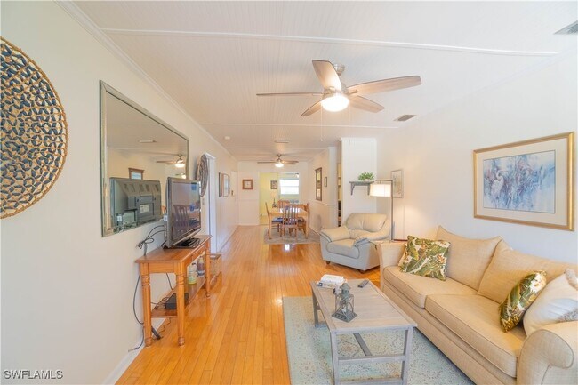 property at 736 104th Ave N