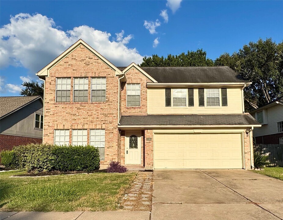 16315 Cobble Springs Ct in Sugar Land, TX - Building Photo