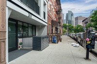 95-97 Grattan St in Brooklyn, NY - Foto de edificio - Building Photo