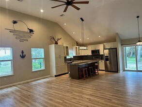 24876 NE 135th St in Fort McCoy, FL - Building Photo - Building Photo