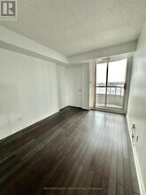 8-718 Hillcrest Ave in Toronto, ON - Building Photo - Building Photo
