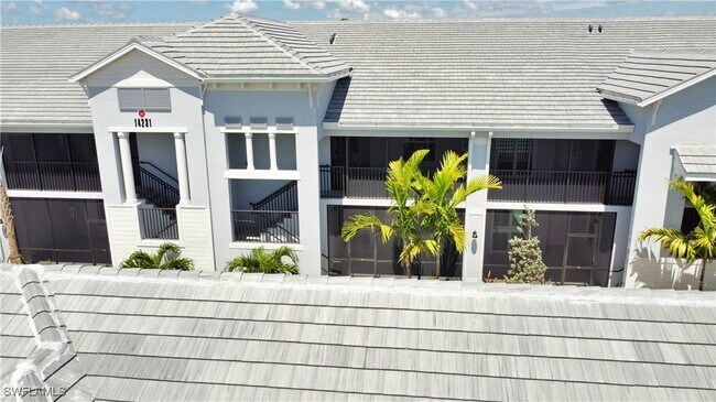property at 14231 Heritage Landing Blvd