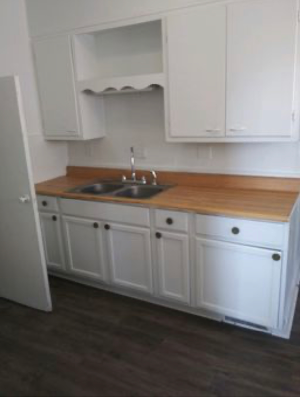 property at 1024 W 5th St