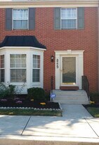 8229 Shooting Star Ln in Laurel, MD - Building Photo