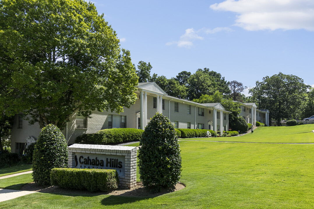 Cahaba Hills Apartments in Vestavia Hills, AL - Foto de edificio