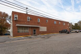 7420-7432 E Furnace Branch Rd in Glen Burnie, MD - Building Photo