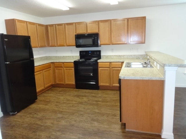 631 Chatham Walk Dr in Ruskin, FL - Building Photo - Building Photo