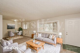 5602 Culver St in Indianapolis, IN - Building Photo - Building Photo