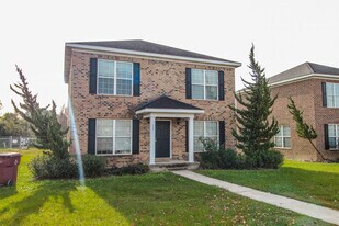 152 Herschel Dr in Statesboro, GA - Building Photo