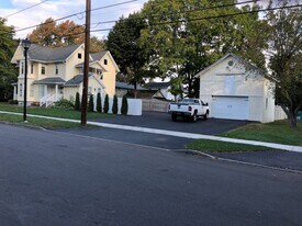 66 South Ave, Unit 2 in Webster, NY - Building Photo