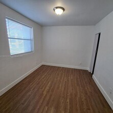 1362 SW 2nd St in Miami, FL - Building Photo - Building Photo