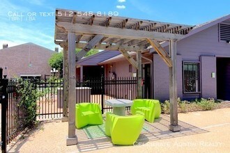 1071 Clayton Ln-Unit -101 in Austin, TX - Building Photo - Building Photo
