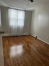 18637 140th Ave in Springfield Gardens, NY - Foto de edificio - Building Photo