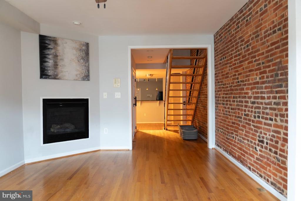 414 S Wolfe St in Baltimore, MD - Building Photo