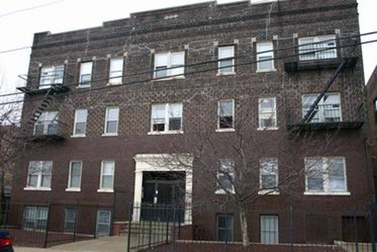 16 Irving St in Newark, NJ - Building Photo