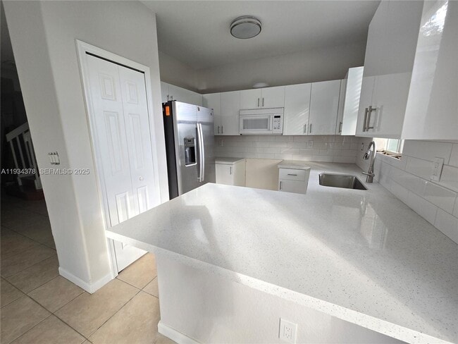 1410 SE 24th Ct in Homestead, FL - Building Photo - Building Photo