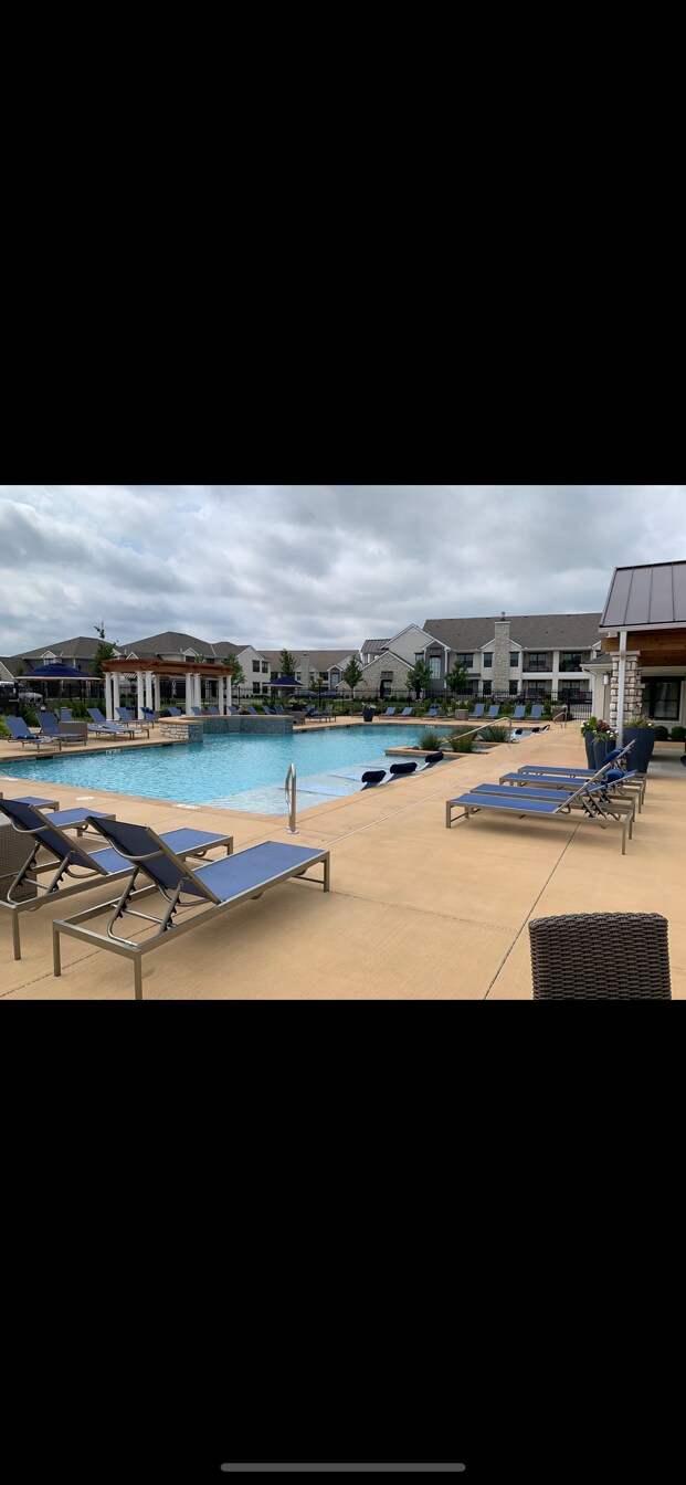 16072 W 89th Ter Rentals in Lenexa, KS