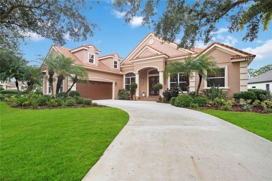 7594 Tori Way, Unit 2314 in Lakewood Ranch, FL - Building Photo