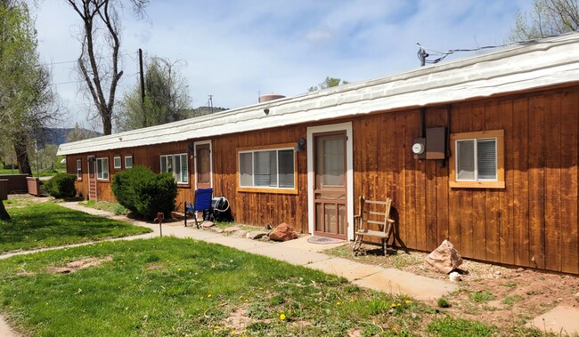 224 Seward St in Lyons, CO - Building Photo - Primary Photo