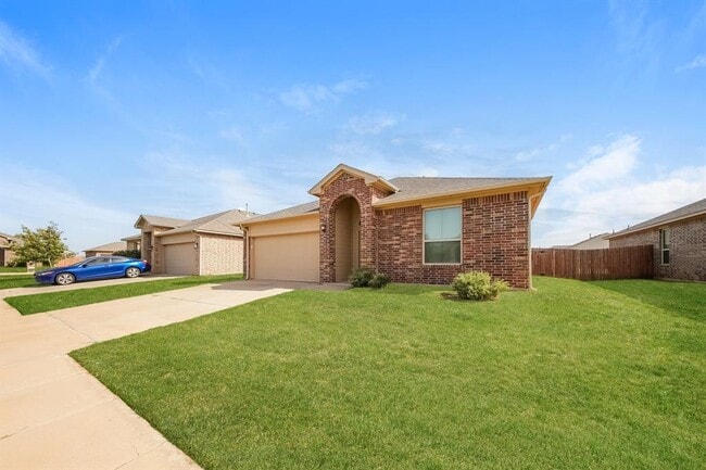 2516 Colby Ct in Yukon, OK - Building Photo - Building Photo