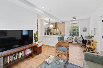 1701 Mohle Dr in Austin, TX - Building Photo - Building Photo