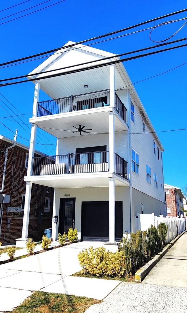 9709 Ventnor Ave in Margate City, NJ - Building Photo - Building Photo