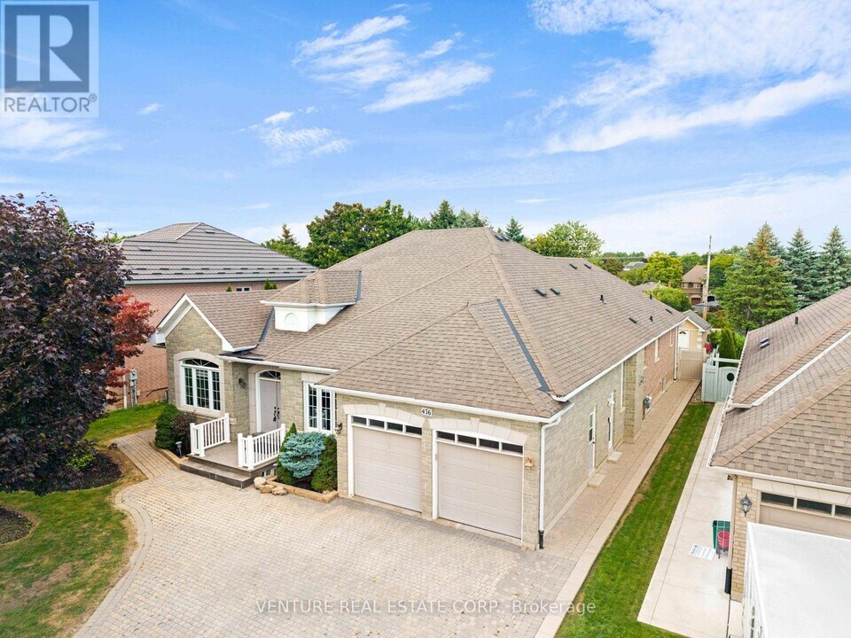 476 Westridge Dr in Vaughan, ON - Building Photo