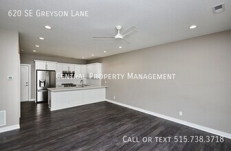 620 SE Greyson Ln in Waukee, IA - Building Photo - Building Photo