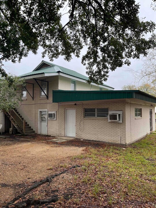 305 Lawrence St-Unit -Apt F in Summit, MS - Building Photo