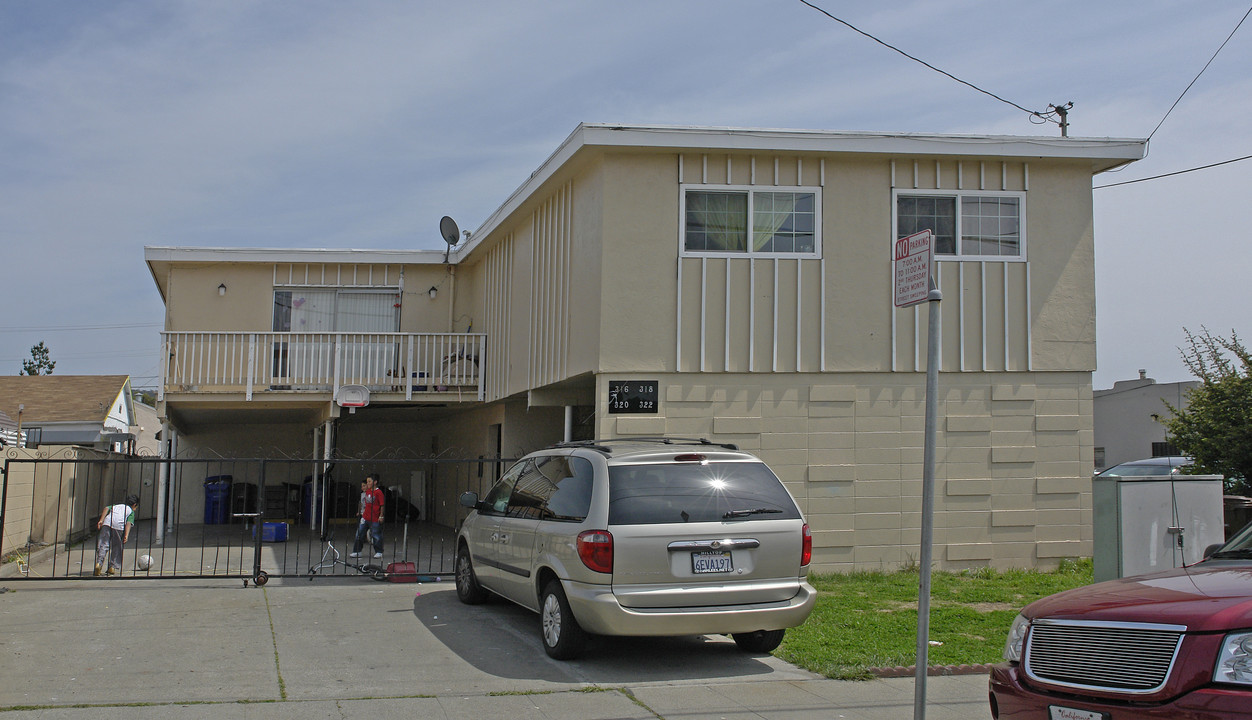 322 39th St in Richmond, CA - Building Photo