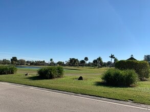 3645 Boca Ciega Dr in Naples, FL - Building Photo - Building Photo