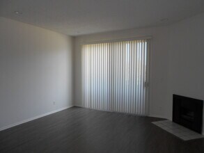 1400 Camden Ave in Los Angeles, CA - Foto de edificio - Building Photo