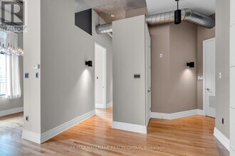 420-420 Berkley Ave in Ottawa, ON - Building Photo - Building Photo