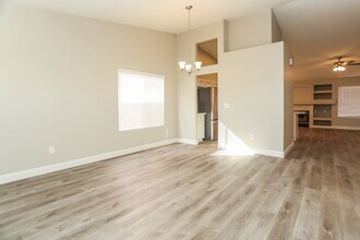 3705 Iverson Ln in North Las Vegas, NV - Building Photo - Building Photo