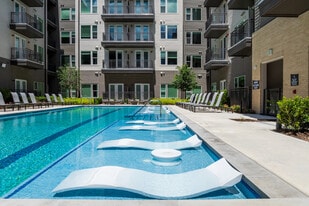 Urban East in Austin, TX - Building Photo