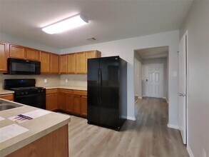 1126 Piedmont Creek Trail in Houston, TX - Building Photo - Building Photo