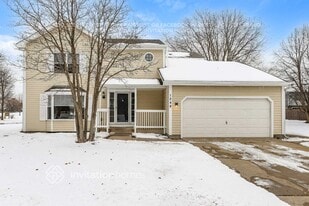 1248 Rosewood Ln in Crystal Lake, IL - Building Photo