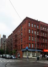 2162-2168 Frederick Douglass Blvd in New York, NY - Foto de edificio - Building Photo