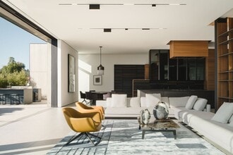1853 Bel Air Rd in Los Angeles, CA - Building Photo - Building Photo