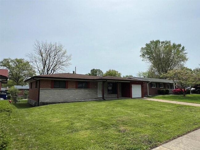 property at 280 Paul Ave